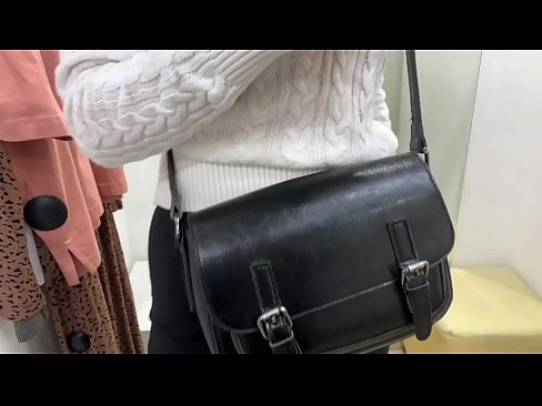 ❤️ Masturbasi umum tina jalang ngora FeralBerry sareng dildo di kamar pas ❤❌ ngan porno di urang% su.prendiporno.ru%